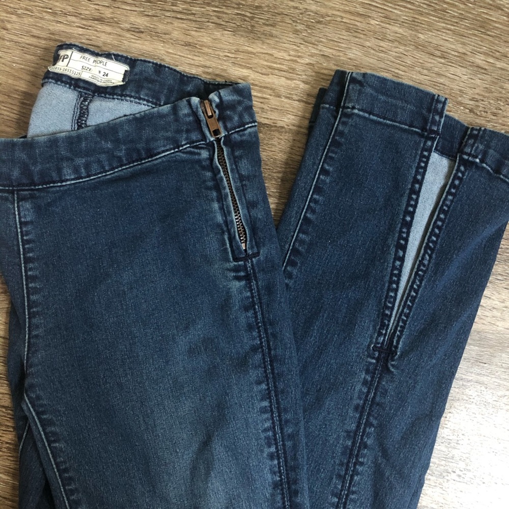Free people zip up denim jeans with slit